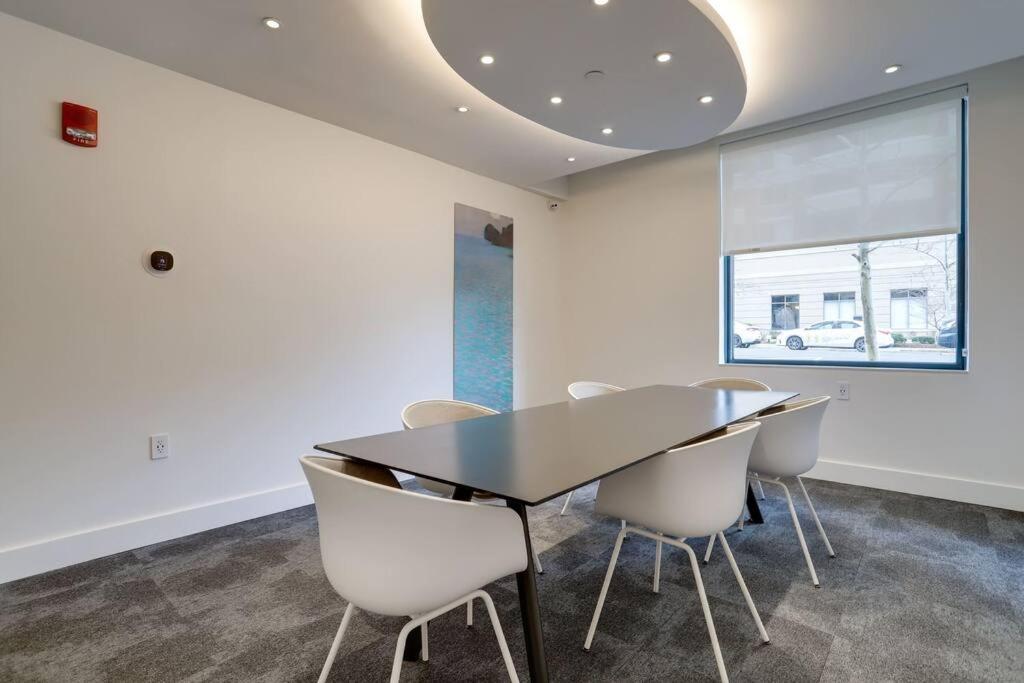 Fantastic 2 Bedroom Condo At Ballston With Gym Arlington Exterior photo